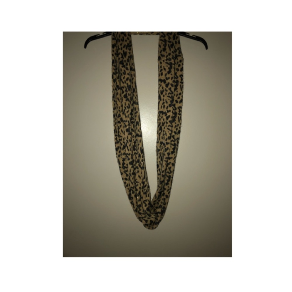 Cheetah print scarf